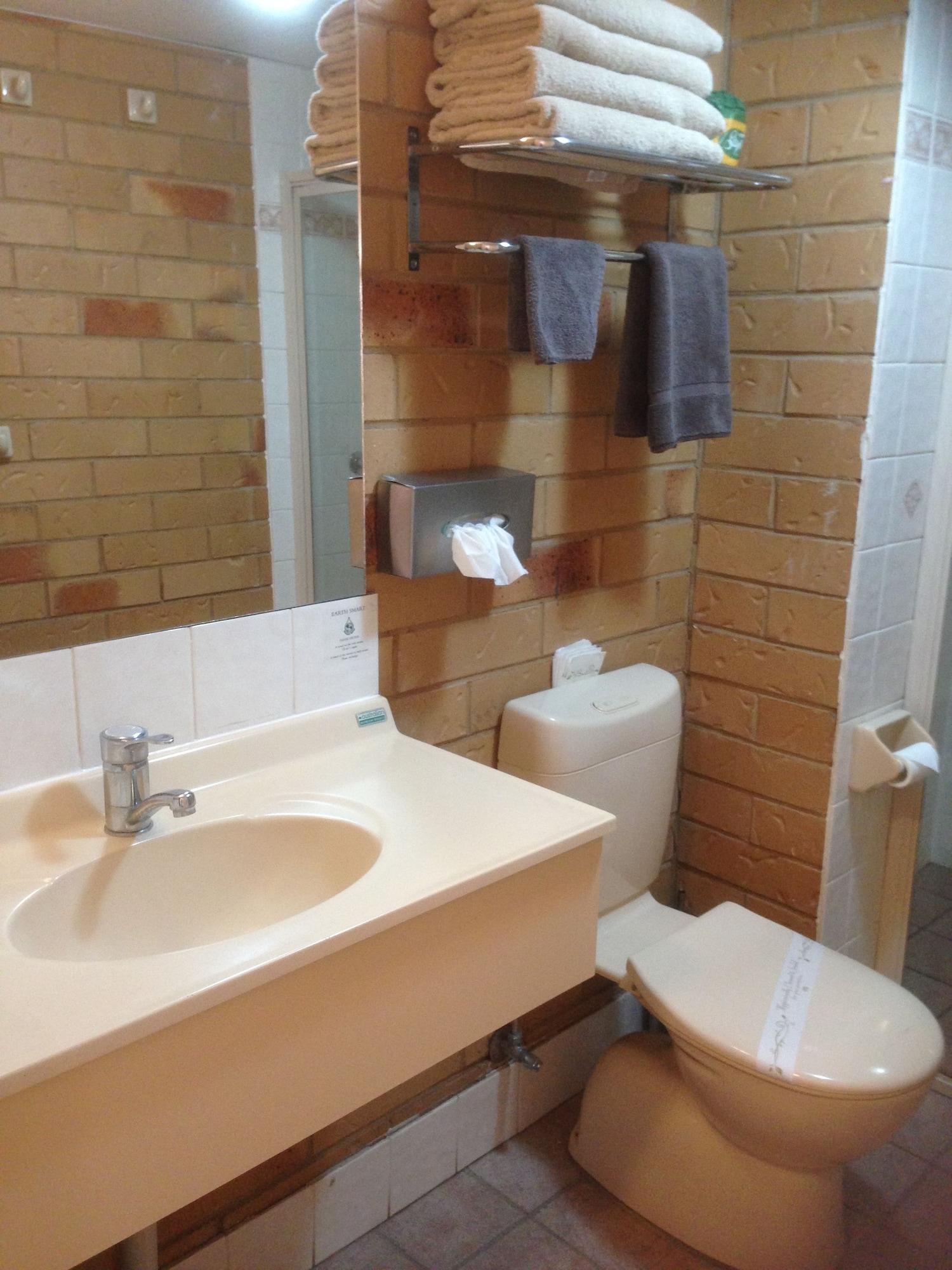 North Parkes Motel מראה חיצוני תמונה