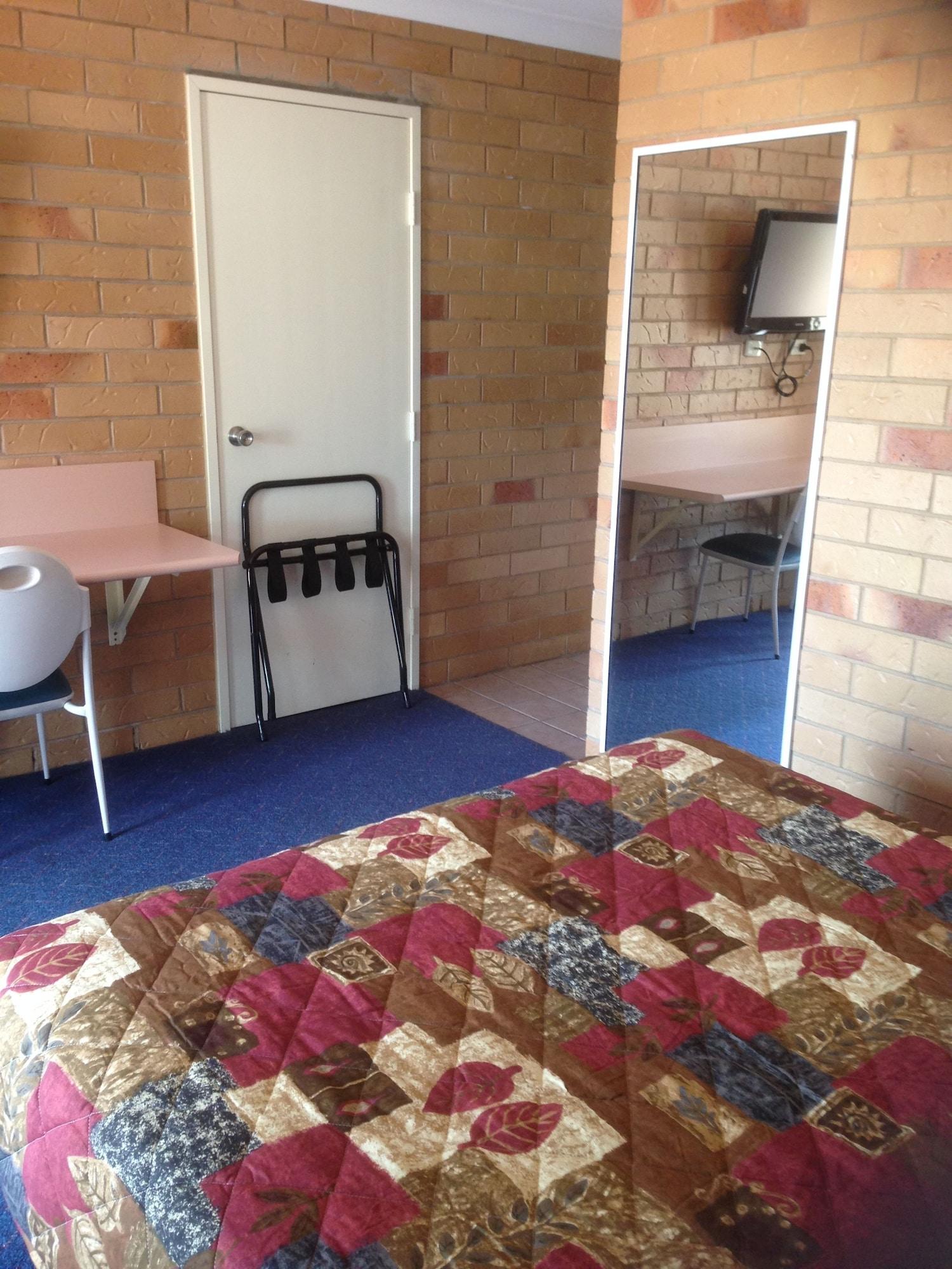 North Parkes Motel מראה חיצוני תמונה
