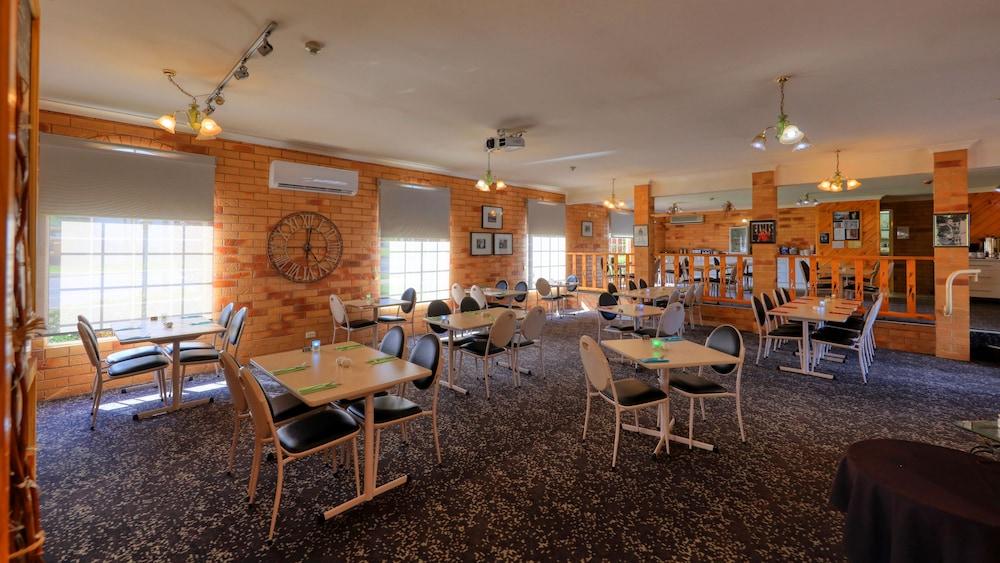 North Parkes Motel מראה חיצוני תמונה