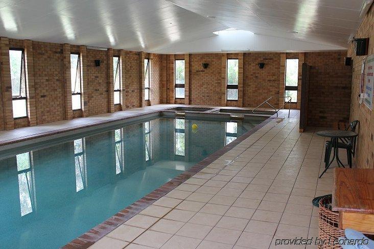 North Parkes Motel מראה חיצוני תמונה
